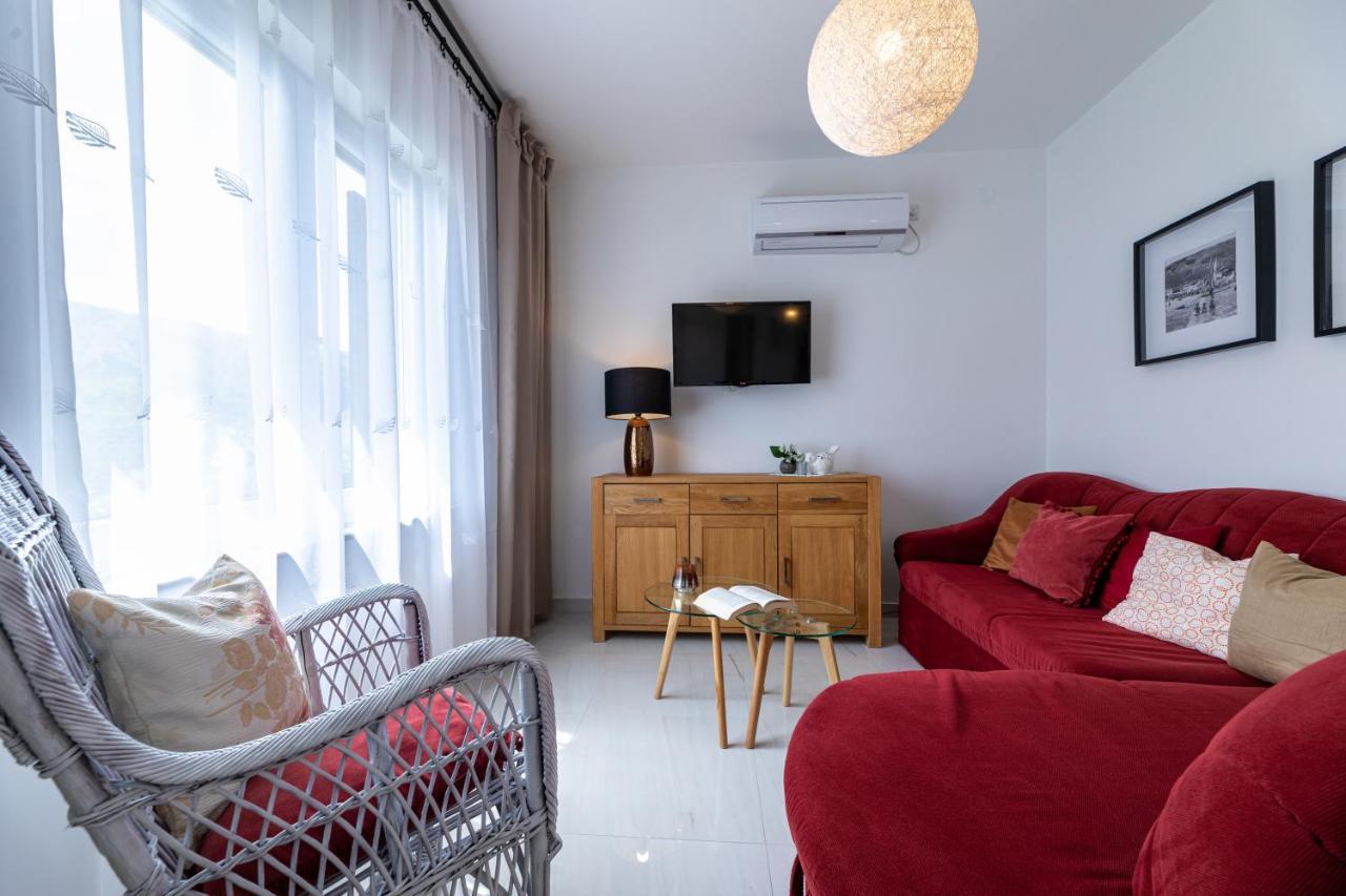Apartments Maja And Sanja Baška Εξωτερικό φωτογραφία