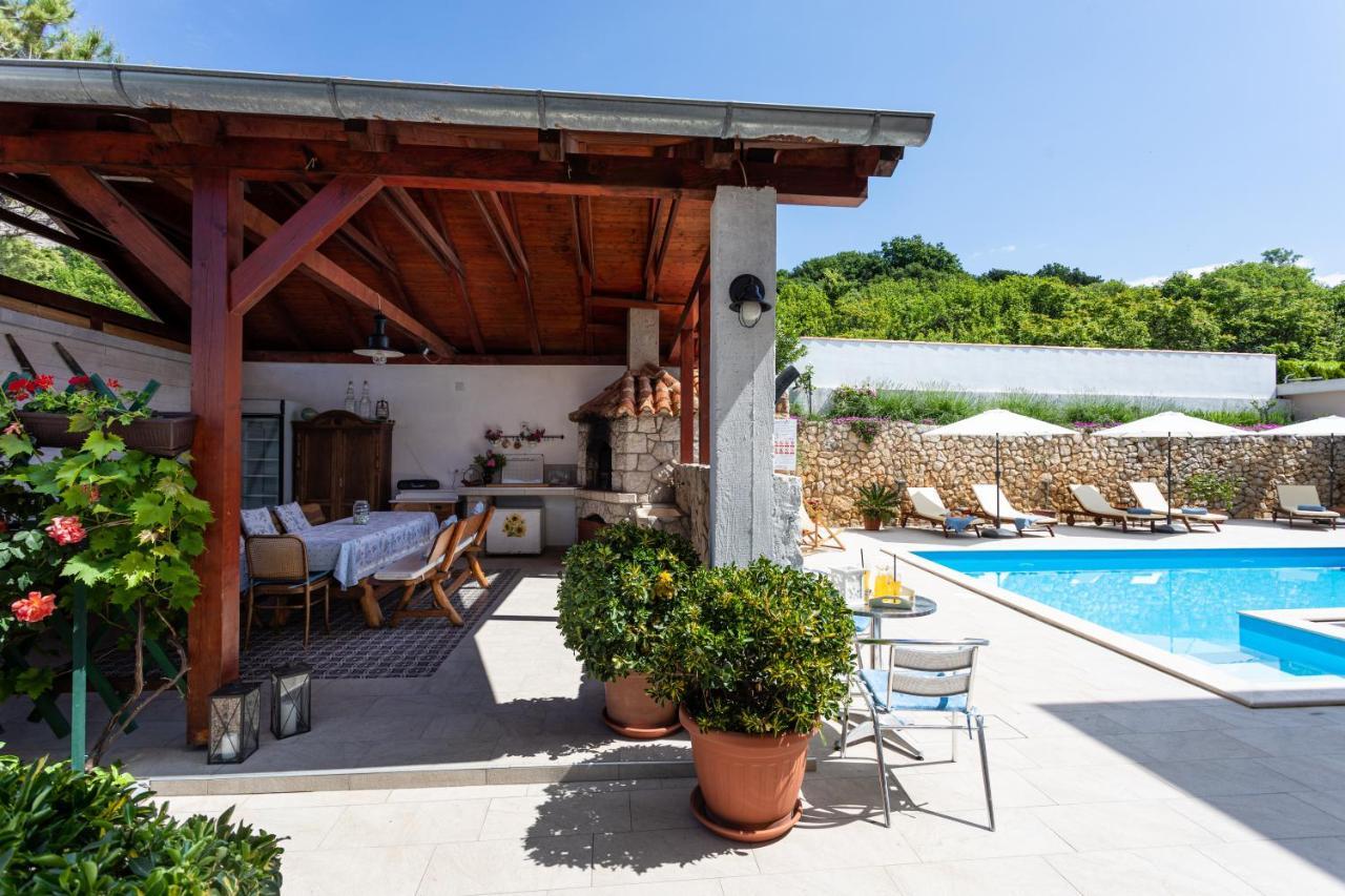 Apartments Maja And Sanja Baška Εξωτερικό φωτογραφία