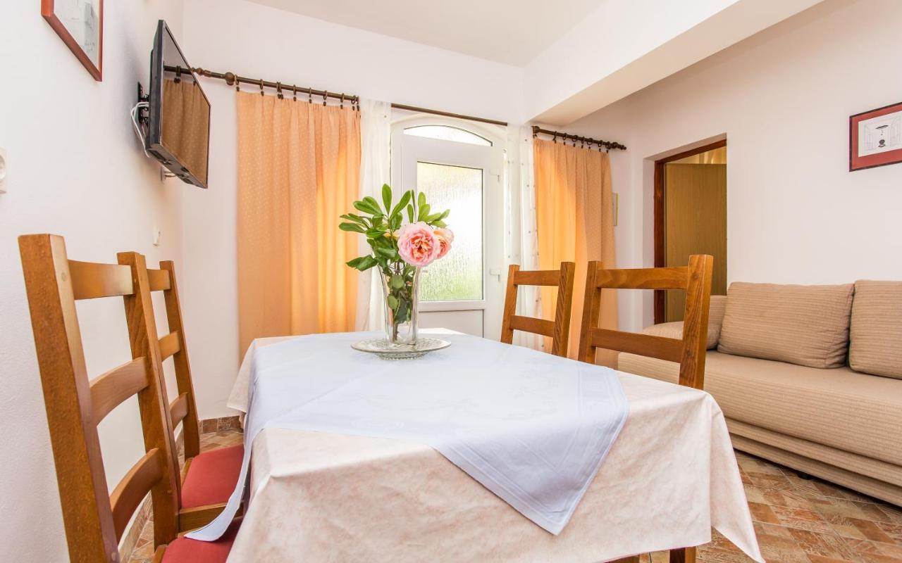 Apartments Maja And Sanja Baška Εξωτερικό φωτογραφία