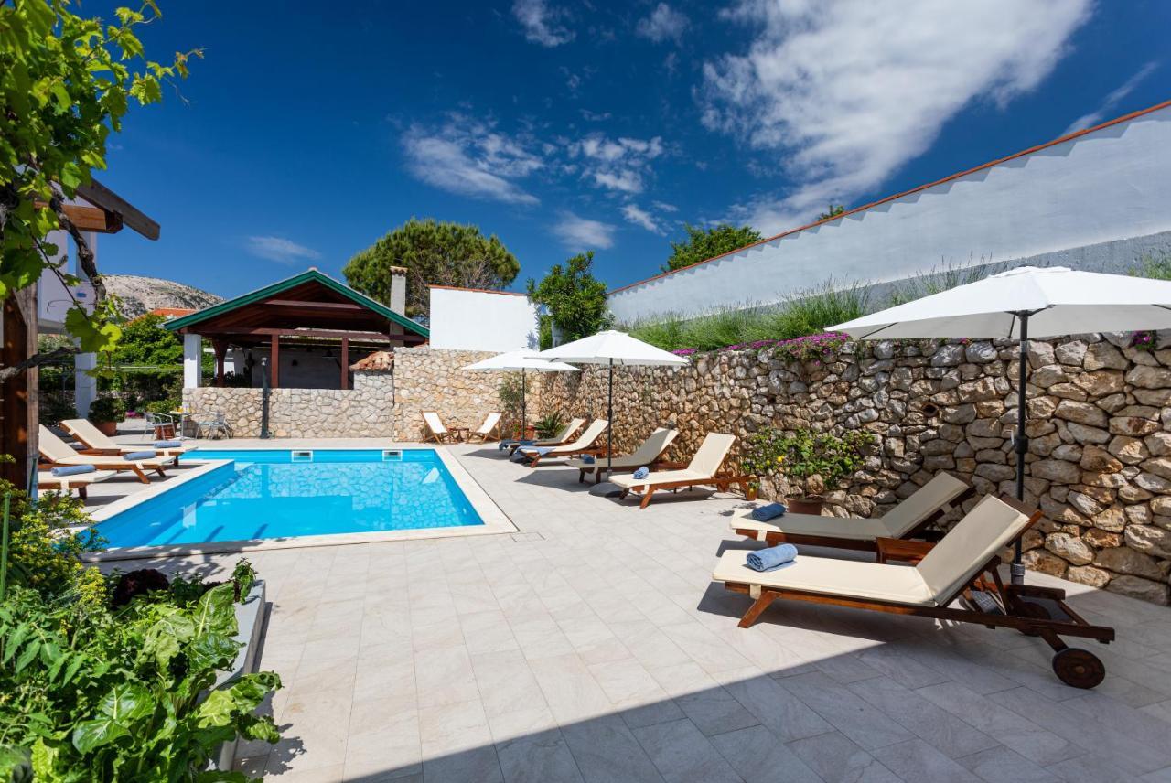 Apartments Maja And Sanja Baška Εξωτερικό φωτογραφία