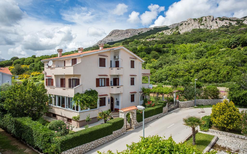 Apartments Maja And Sanja Baška Εξωτερικό φωτογραφία